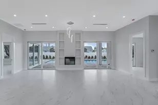 68 W Plumosa Ln, Lake Worth, FL 33467 - Photo 14