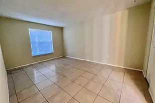 415 W Executive Center Dr Unit, West Palm Beach, FL 33401 - Photo 12