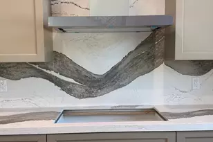 432 NW North River Dr, Stuart, FL 34994 - Photo 8