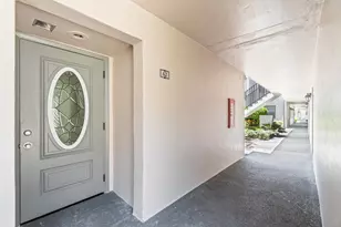 62 Piedmont B, Delray Beach, FL 33484 - Photo 2