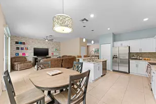 7061 Chesapeake Cir, Boynton Beach, FL 33436 - Photo 14