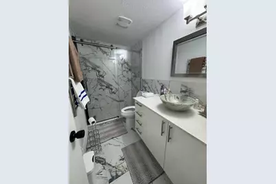 2555 Pga Blvd, Unit #18, Palm Beach Gardens, FL 33410 - Photo 12