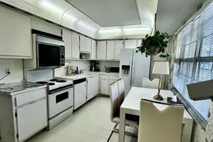 4020 W Palm Aire Dr, Pompano Beach, FL 33069 - Photo 2