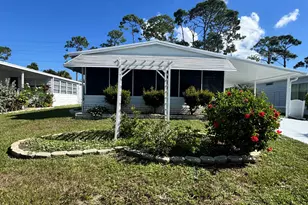 19 La Puerta Del Norte, Fort Pierce, FL 34951 - Photo 2