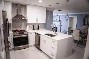 533 Cherry Rd, West Palm Beach, FL 33409 - Photo 10