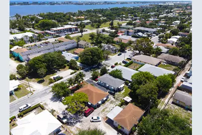 909 S N Street, Lake Worth Beach, FL 33460 - Photo 4
