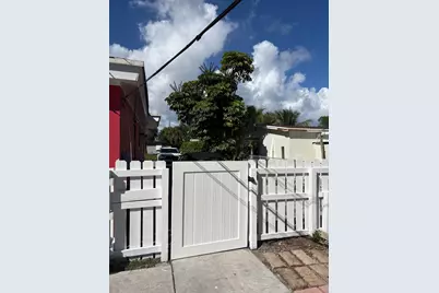 626 Minnesota Street, Lantana, FL 33462 - Photo 14