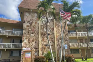 555 Purdy Ln Unit, Palm Springs, FL 33461 - Photo 1