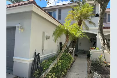 8020 Big Pine Way, Riviera Beach, FL 33407 - Photo 2
