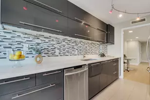 4200 N Ocean Dr, Singer Island, FL 33404 - Photo 8