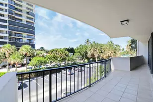 4200 N Ocean Dr, Singer Island, FL 33404 - Photo 42