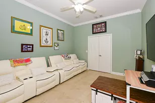 608 NE Canoe Park Cir, Port Saint Lucie, FL 34983 - Photo 32
