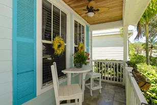 608 NE Canoe Park Cir, Port Saint Lucie, FL 34983 - Photo 6