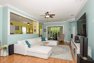 608 NE Canoe Park Cir, Port Saint Lucie, FL 34983 - Photo 10