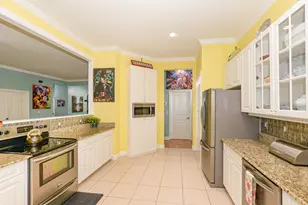 608 NE Canoe Park Cir, Port Saint Lucie, FL 34983 - Photo 16