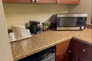 2555 9th St N, Naples, FL 34103 - Photo 4