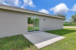 329 SW Ridgecrest Dr, Port Saint Lucie, FL 34953 - Photo 8