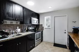 1945 NW 4th Ave, Boca Raton, FL 33432 - Photo 14