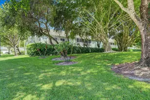 10185 Andover Coach Cir, Lake Worth, FL 33449 - Photo 46