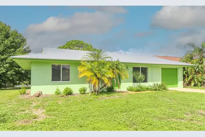 431 NE Julia Court, Jensen Beach, FL 34957 - Photo 2