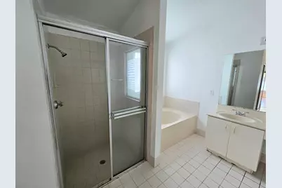 16514 NW 3rd Street, Pembroke Pines, FL 33028 - Photo 20