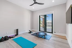 1060 Fairview Ln, Singer Island, FL 33404 - Photo 56