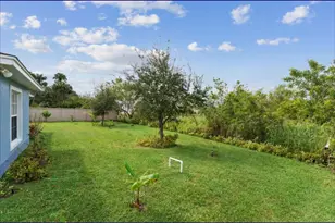 6529 Las Palmas Way Way, Port Saint Lucie, FL 34952 - Photo 10