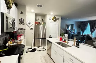 5646 SE Edgewater Cir, Stuart, FL 34997 - Photo 4