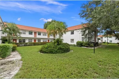 2600 SE Ocean Boulevard #B7, Stuart, FL 34996 - Photo 1