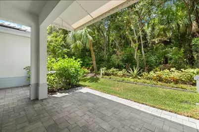 11425 Pointe Midtown Drive, Palm Beach Gardens, FL 33418 - Photo 4