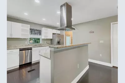 712 S 9th Street, Fort Pierce, FL 34950 - Photo 1