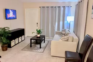 615 NW 18th St, Fort Lauderdale, FL 33311 - Photo 2