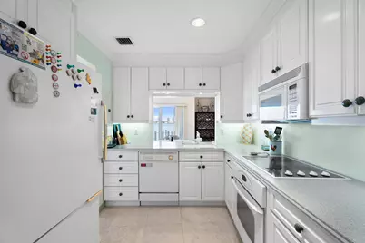 371 Wilma Circle, Unit #5, Riviera Beach, FL 33404 - Photo 12