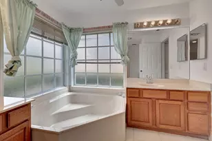 1819 Staimford Cir, Wellington, FL 33414 - Photo 30