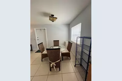 52 Flanders B, Delray Beach, FL 33484 - Photo 4