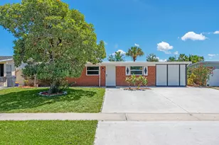 3852 Catalina Rd, Palm Beach Gardens, FL 33410 - Photo 4