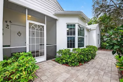 7632 Forest Green Lane, Boynton Beach, FL 33436 - Photo 4