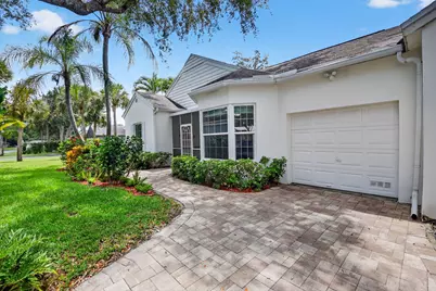 7632 Forest Green Lane, Boynton Beach, FL 33436 - Photo 2