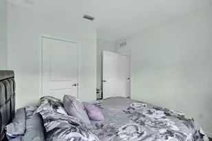 435 SW Fields Ave, Port Saint Lucie, FL 34953 - Photo 20