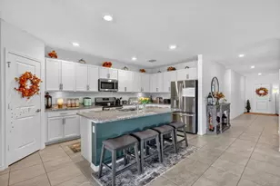 435 SW Fields Ave, Port Saint Lucie, FL 34953 - Photo 8