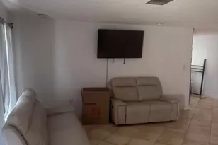 6621 Boxwood Dr, Miramar, FL 33023 - Photo 4