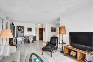 7150 Indian Creek Dr, Miami Beach, FL 33141 - Photo 12