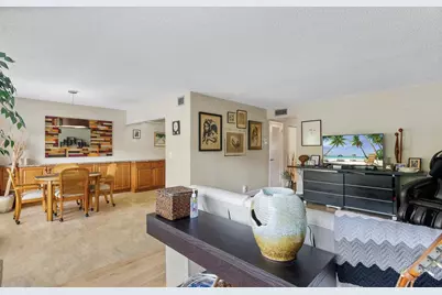 106 Wellington M, Unit #1, West Palm Beach, FL 33417 - Photo 8