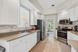 8312 Tobago Ln, Wellington, FL 33414 - Photo 24