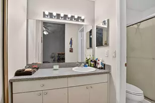 3797 Carambola Cir N, Coconut Creek, FL 33066 - Photo 20