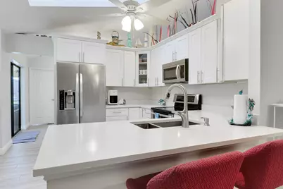 2111 SE Cayuga Court, Port Saint Lucie, FL 34952 - Photo 18