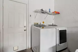 10709 Pelican Dr Dr, Wellington, FL 33414 - Photo 54