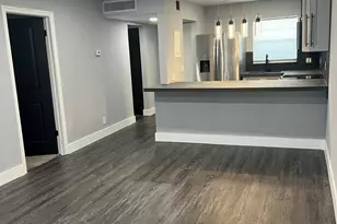 1630 Embassy Dr, West Palm Beach, FL 33401 - Photo 6