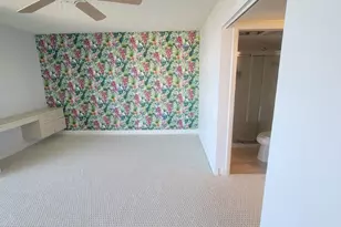 2425 Presidential Way, West Palm Beach, FL 33401 - Photo 28