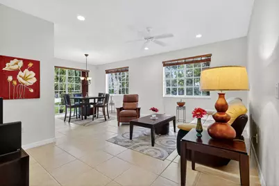 6272 S Military Trail, Unit #206, Lake Worth, FL 33463 - Photo 2